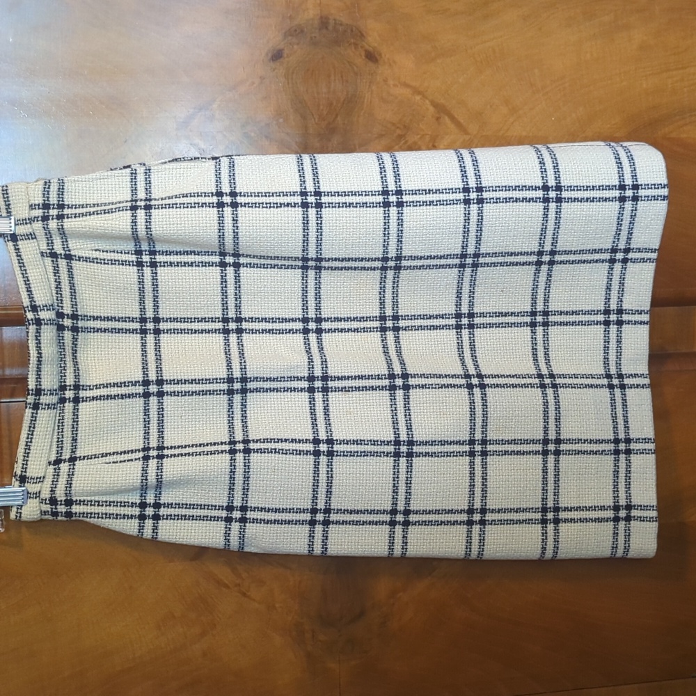 Vintage Cream and Black Dereta Wool Pencil Skirt 12